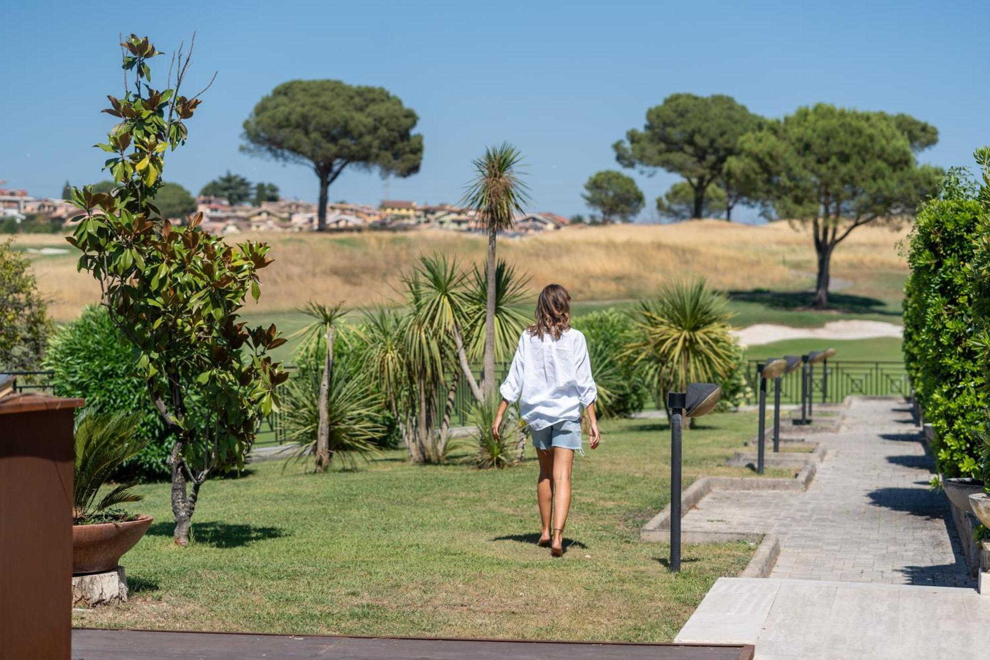 Carpediem Roma Golf Club Marco Simone Extérieur photo